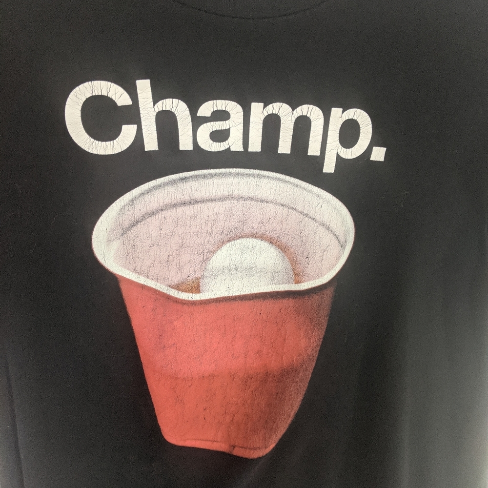 Champ Beer Pong Worn Distressed Black Unisex Tshirt M